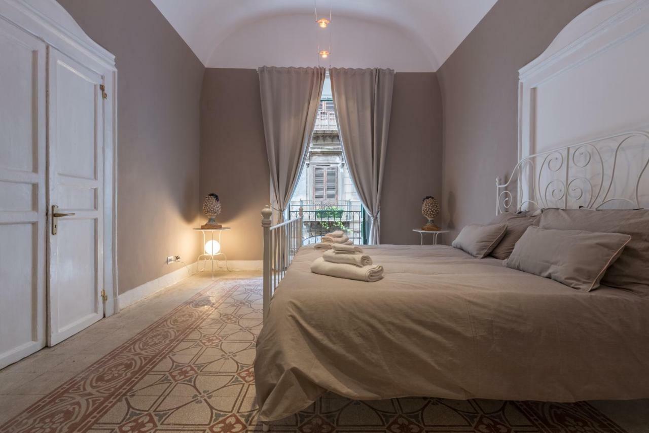 Qasr Home Beautiful Apartment In باليرمو المظهر الخارجي الصورة