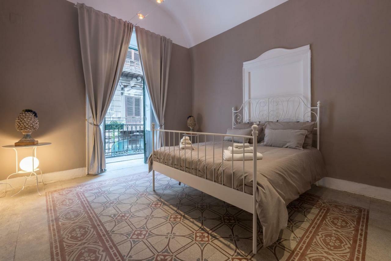 Qasr Home Beautiful Apartment In باليرمو المظهر الخارجي الصورة