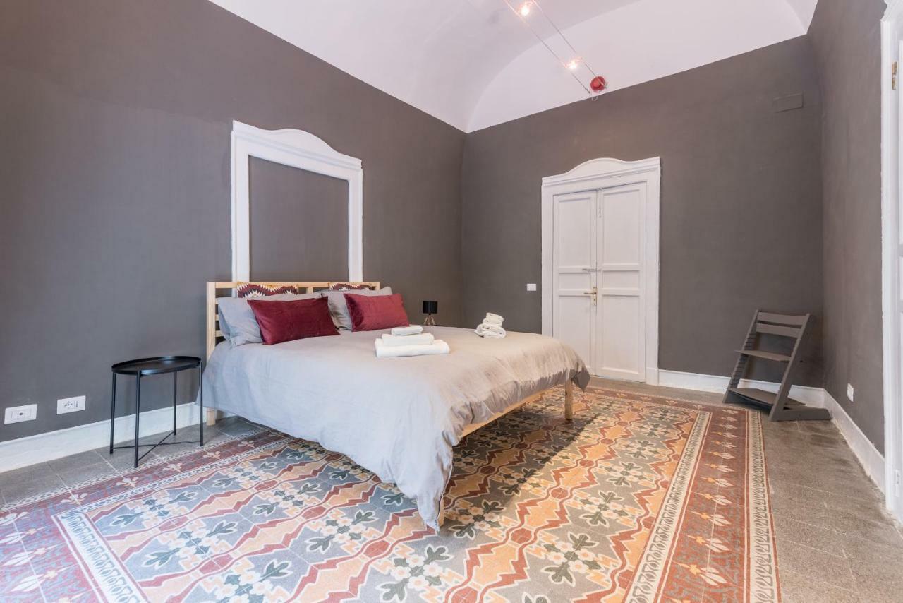 Qasr Home Beautiful Apartment In باليرمو المظهر الخارجي الصورة