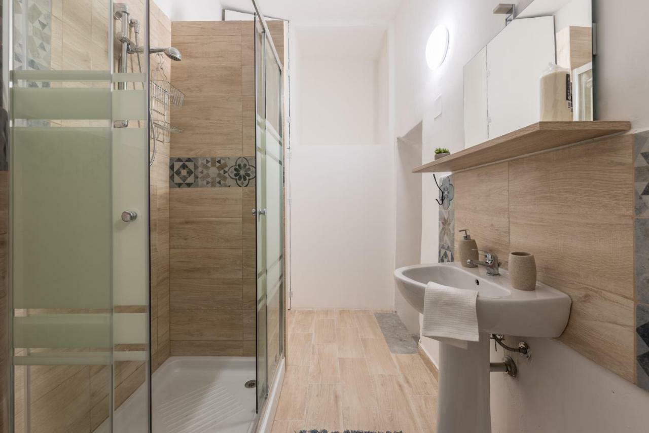 Qasr Home Beautiful Apartment In باليرمو المظهر الخارجي الصورة